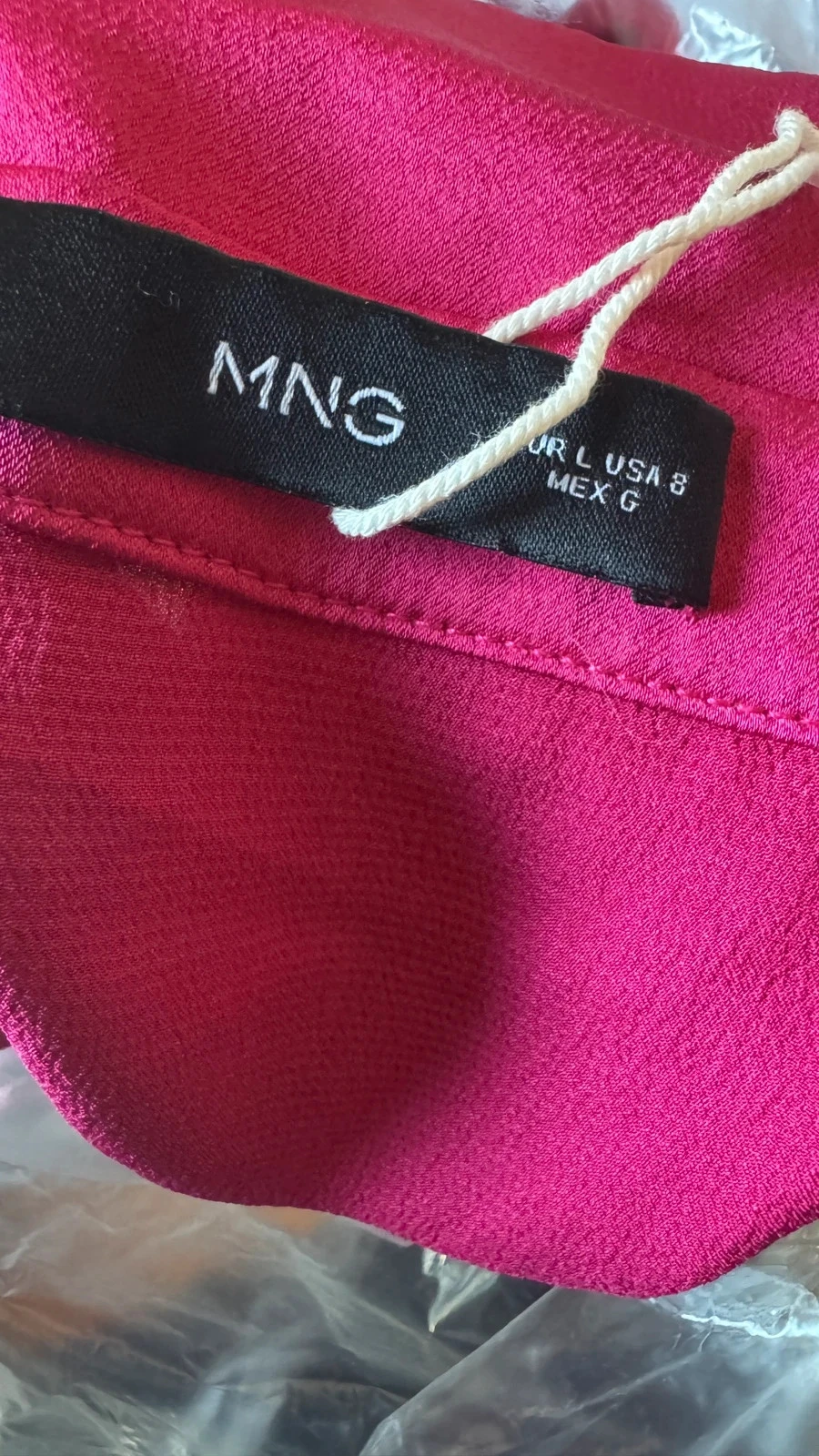 Lindo Blusa Camiseira Rosa Fuchsia Acetinada Mango • L • TN284 – photo 9